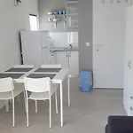 בית הארחה Fjaka Camp 3*